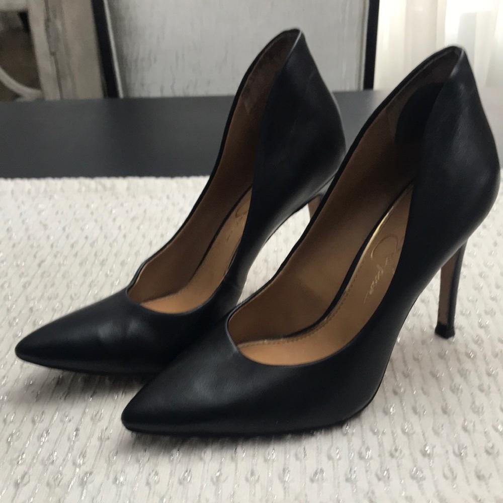 Classic Black Pointed-Toe Stiletto Pumps